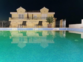 Apartments Villa Moonlight - Standard Two Bedroom Apartment with Large Terrace Jenny